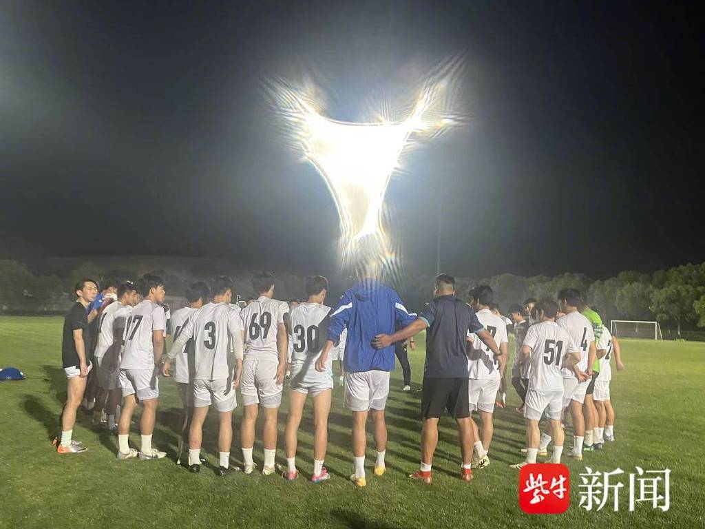 九游体育官网-横空出世为什么不用真名