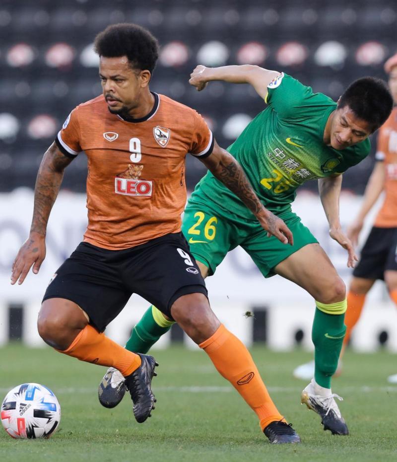 九游体育-清晨体能课后；克里夫兰骑士队长鼓劲备战亚冠；球迷炸锅；身体对抗强度拉满的简单介绍