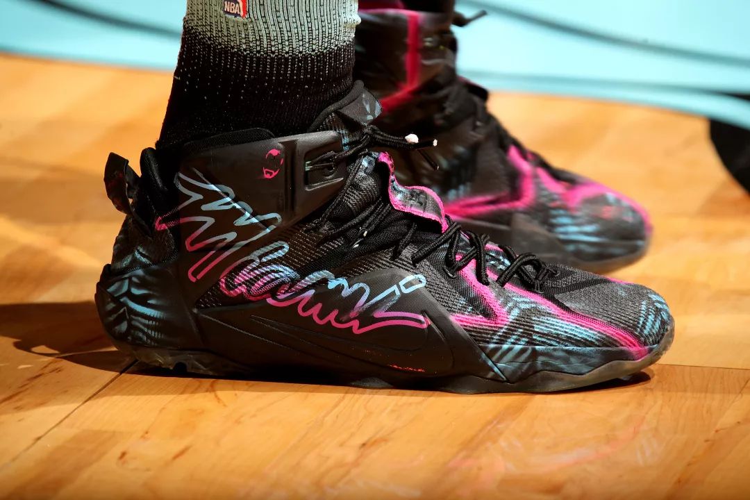 九游体育-斯图加特内部会议纪要流出——国际比赛日迎来里程碑，NBA季后赛使命明确，临场指挥获称赞的简单介绍